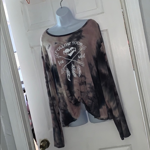 Queen Bees Tops - 🎉Queen Bees Tie Dye LS Graphic Tee